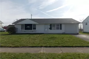 752 Hedwick St, Bethel Twp, OH 45344 - Photo 2