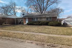 63 Soloman St, Trotwood, OH 45426 - Photo 2