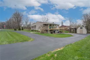 8267 S Brown School Rd, Vandalia, OH 45377 - Photo 2
