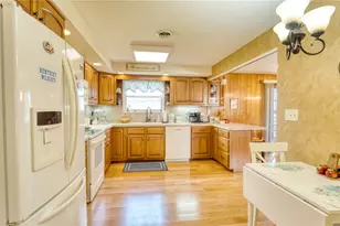 1138 Neeld Dr, Xenia Twp, OH 45385 - Photo 6