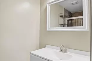 7287 Claircrest Dr, Huber Heights, OH 45424 - Photo 20