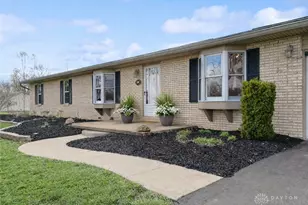 3907 Springboro Rd, Clearcreek Twp, OH 45036 - Photo 4