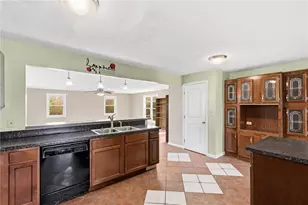 2472 Staunton-Sugar Grove Rd, Washington Court House, OH 43160 - Photo 10