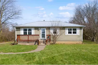 2472 Staunton Sugar Grove Road, Washington Court House, OH 43160 - Photo 1