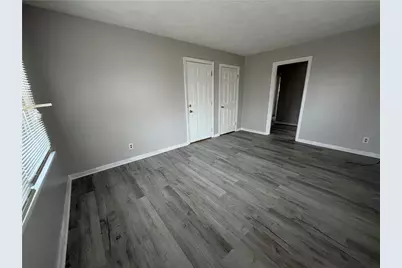 245 Valleyview Drive, Dayton, OH 45405 - Photo 10