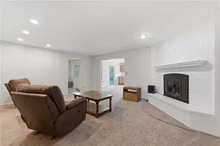 5825 Terrace Park Dr, Washington Twp, OH 45429 - Photo 16