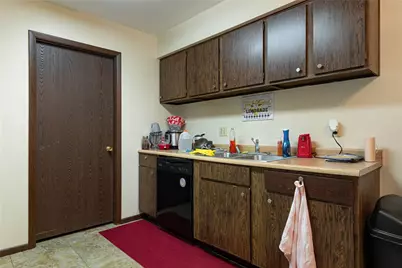 7627 Essington Circle, Washington Twp, OH 45459 - Photo 6