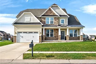 1706 Meadow Creek Ct, Centerville, OH 45458 - Photo 1