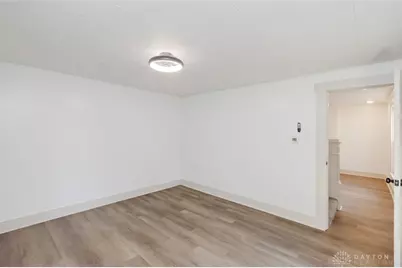 555 E Sycamore Street, Miamisburg, OH 45342 - Photo 10