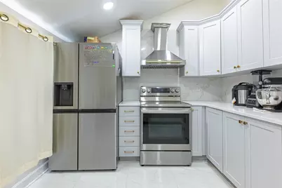 566 Wyoming Street, Dayton, OH 45410 - Photo 8