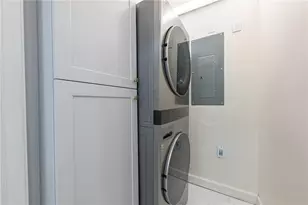 566 Wyoming St, Dayton, OH 45410 - Photo 16