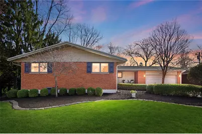 220 N Garber Drive, Tipp City, OH 45371 - Photo 1