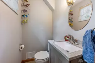 6915 Salem Ave, Clayton, OH 45315 - Photo 22
