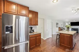 2275 Bluewing Dr, Beavercreek, OH 45431 - Photo 12