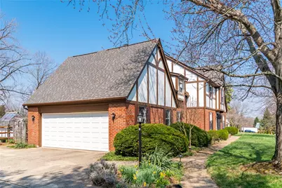 6571 Swissway Drive, Miami Township, OH 45459 - Photo 4