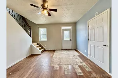 345 E Central Avenue, West Carrollton, OH 45449 - Photo 4
