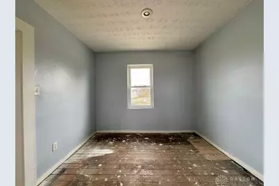 345 E Central Avenue, West Carrollton, OH 45449 - Photo 56