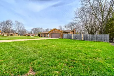 1276 Meadow Bridge Drive, Beavercreek, OH 45432 - Photo 2