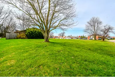 1276 Meadow Bridge Drive, Beavercreek, OH 45432 - Photo 38