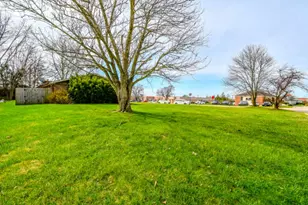 1276 Meadow Bridge Dr, Beavercreek, OH 45432 - Photo 38