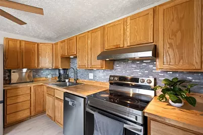 144 Stratmore Street, Park Layne, OH 45344 - Photo 8