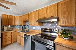 144 Stratmore St, Park Layne, OH 45344 - Photo 8