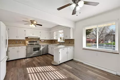 805 N Monroe Drive, Xenia, OH 45385 - Photo 16