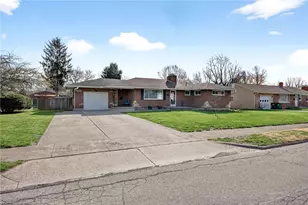 805 N Monroe Dr, Xenia, OH 45385 - Photo 4