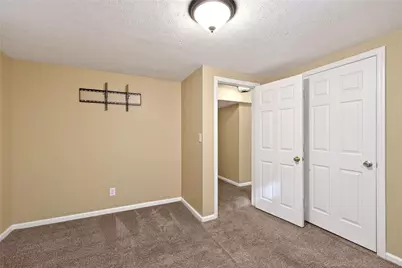 805 N Monroe Drive, Xenia, OH 45385 - Photo 40