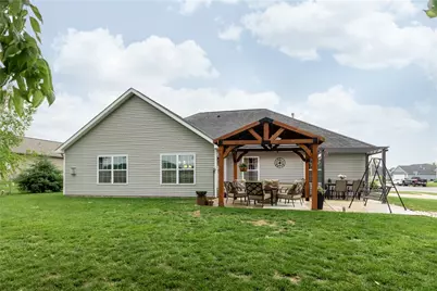 725 Loxley Lane, Troy, OH 45373 - Photo 14