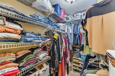 725 Loxley Lane, Troy, OH 45373 - Photo 32