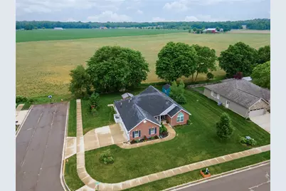 725 Loxley Lane, Troy, OH 45373 - Photo 8