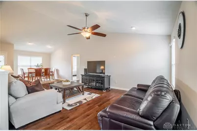 4182 Spicebush Drive, Tipp City, OH 45371 - Photo 6