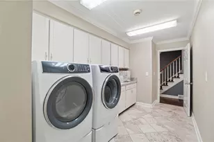 4451 Royal Ridge Way, Kettering, OH 45429 - Photo 28