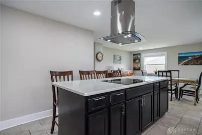 6925 Park Vista Road, Englewood, OH 45322 - Photo 12