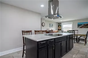 6925 Park Vista Rd, Englewood, OH 45322 - Photo 12