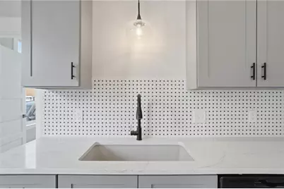 112 Bacon Street, Cincinnati, OH 45215 - Photo 16