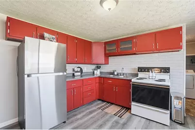 216 Winchester, Bethel Twp, OH 45344 - Photo 18