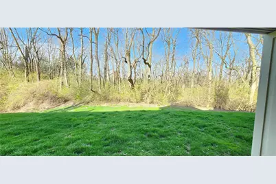 3946 W Summit Ridge Drive, Beavercreek, OH 45430 - Photo 2