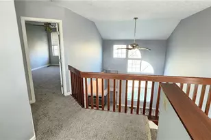 3946 W Summit Ridge Dr, Beavercreek, OH 45430 - Photo 10