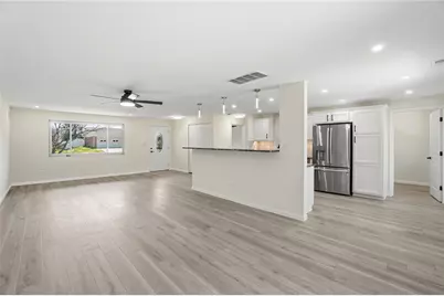 1039 Independence Drive, Kettering, OH 45429 - Photo 6