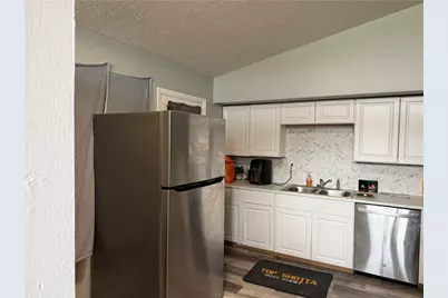 9 Mario Drive, Dayton, OH 45426 - Photo 1