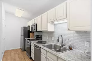 1800 Waterstone Blvd, Washington Twp, OH 45342 - Photo 16