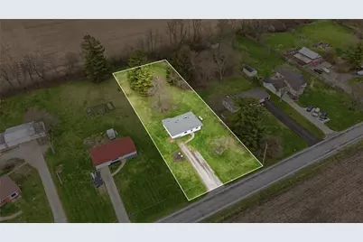 1166 W Sparrow Road, Green Twp, OH 45502 - Photo 2