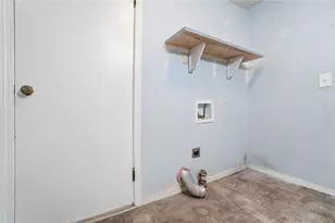 1166 W Sparrow Rd, Green Twp, OH 45502 - Photo 28