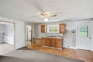 1166 W Sparrow Rd, Green Twp, OH 45502 - Photo 18