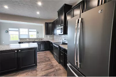 9629 Linden Brook Drive, Clearcreek Twp, OH 45458 - Photo 8