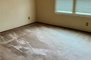 6240 Beacon Tree Ct, Huber Heights, OH 45424 - Photo 10