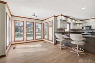 3473 Fairwood Dr, Beavercreek, OH 45432 - Photo 14