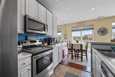 9252 Great Lakes Circle, Washington Twp, OH 45458 - Photo 18